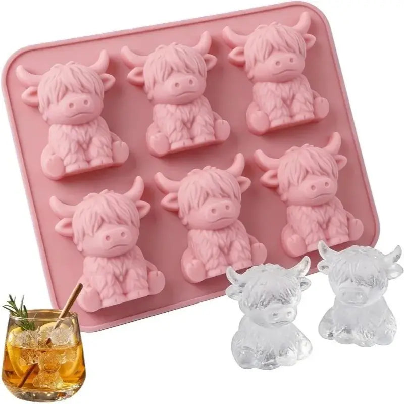 Mini Highland Cow Ice Cube Mold, Ice Cube Tray, Cute 3D Ice Cubes for Drinks, Parties, and Gifts, Perfect for Beverage Enhancements